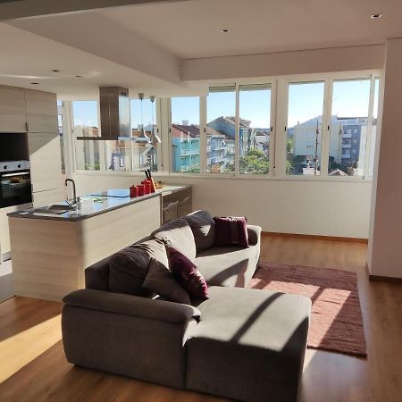 M&H Loft - Apartamento T2 Em Setúbal Extérieur photo
